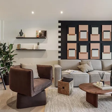 Kabatas - 3 Bedrooms And Patio In Eixample Dreta ברצלונה