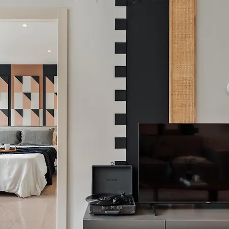 Kabatas - 3 Bedrooms And Patio In Eixample Dreta *